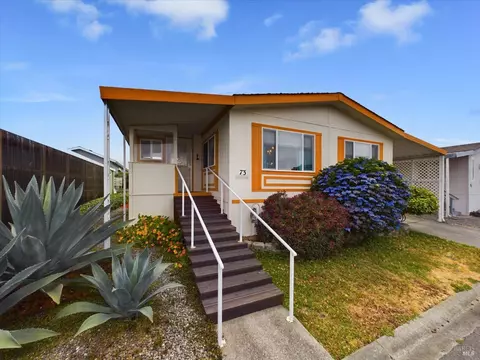 73 Sunshine Way, Eureka, CA 95503 photo 5