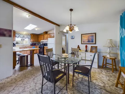 73 Sunshine Way, Eureka, CA 95503 photo 17