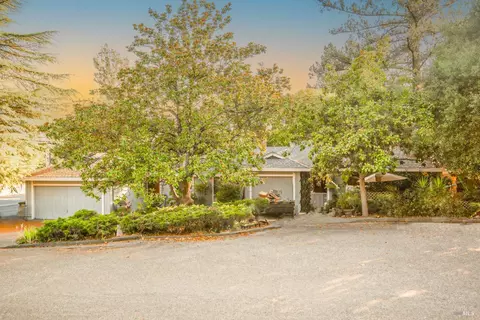3165 Wagner Pl, Santa Rosa, CA 95409