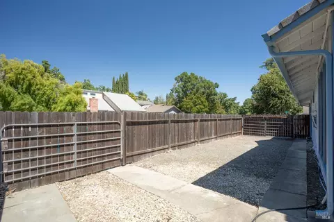 855 Merryfield Dr, Dixon, CA 95620 photo 47
