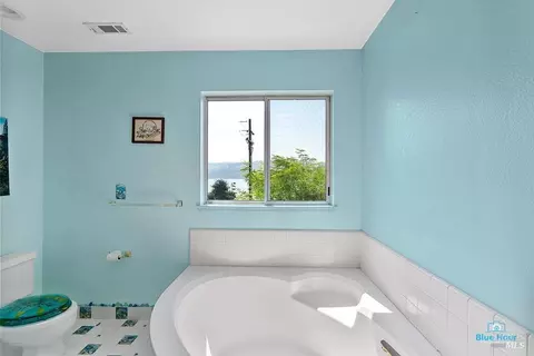 51 Shoal Dr E, Vallejo, CA 94591 photo 38