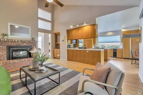 1079 Elsbree Ln, Windsor, CA 95492 photo 17