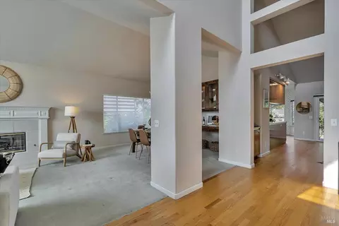 1079 Elsbree Ln, Windsor, CA 95492 photo 5
