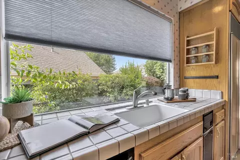1079 Elsbree Ln, Windsor, CA 95492 photo 24