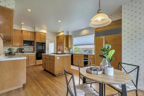 1079 Elsbree Ln, Windsor, CA 95492 photo 18