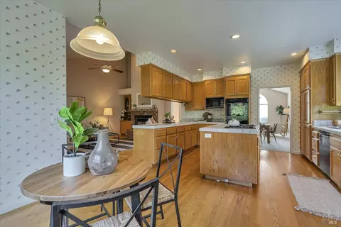 1079 Elsbree Ln, Windsor, CA 95492 photo 19