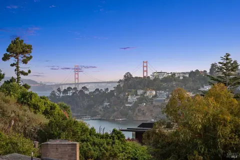 22 Saint Bernard Ln, Tiburon, CA 94920