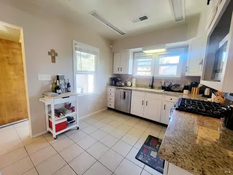 2718 Pine St, Napa, CA 94558 photo 7