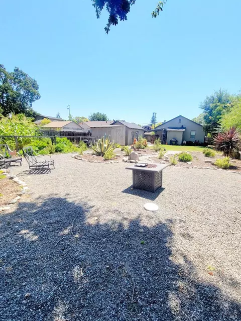 2718 Pine St, Napa, CA 94558 photo 14