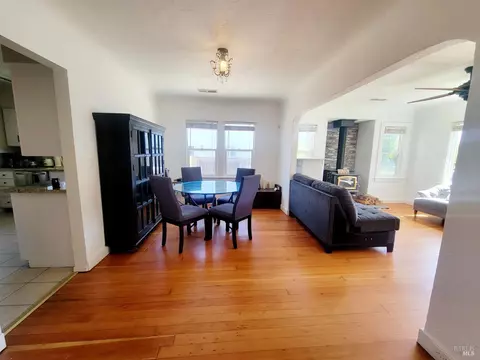2718 Pine St, Napa, CA 94558 photo 6