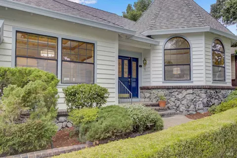 4831 Kieran Ct, Santa Rosa, CA 95405