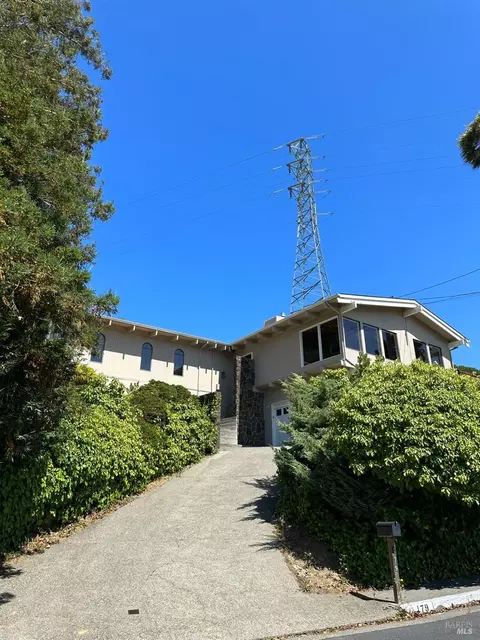 179 Roque Moraes Dr, Mill Valley, CA 94941