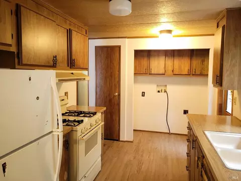 4501 Muir Mill Rd, Willits, CA 95490 photo 21