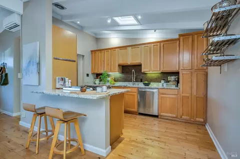 372 W Macarthur St, Sonoma, CA 95476 photo 7