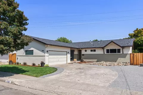 1338 Manhattan Way, Santa Rosa, CA 95401