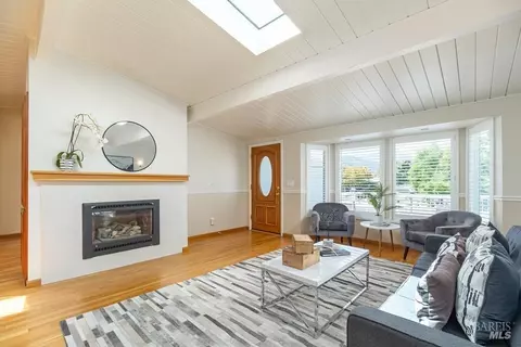 121 Harbor Dr, Corte Madera, CA 94925 photo 6