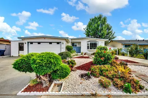 205 Santa Ana Ct, Fairfield, CA 94533