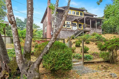 5 Cameron St, Inverness, CA 94937 photo 4