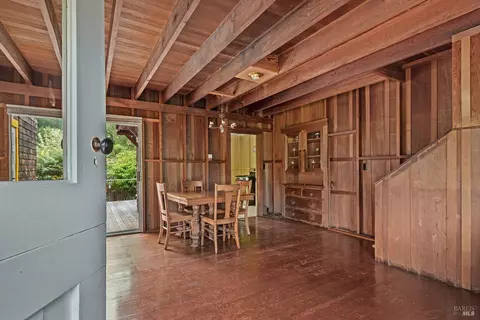 5 Cameron St, Inverness, CA 94937 photo 9