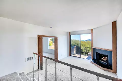 549 Seaver Dr, Mill Valley, CA 94941