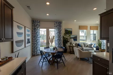 29712 Hansen St, Hayward, CA 94544 photo 5