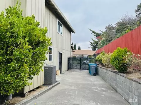 313 Doncaster Dr, Vallejo, CA 94591 photo 43