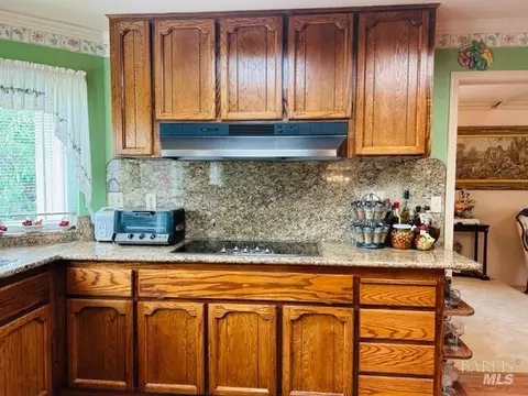 313 Doncaster Dr, Vallejo, CA 94591 photo 10