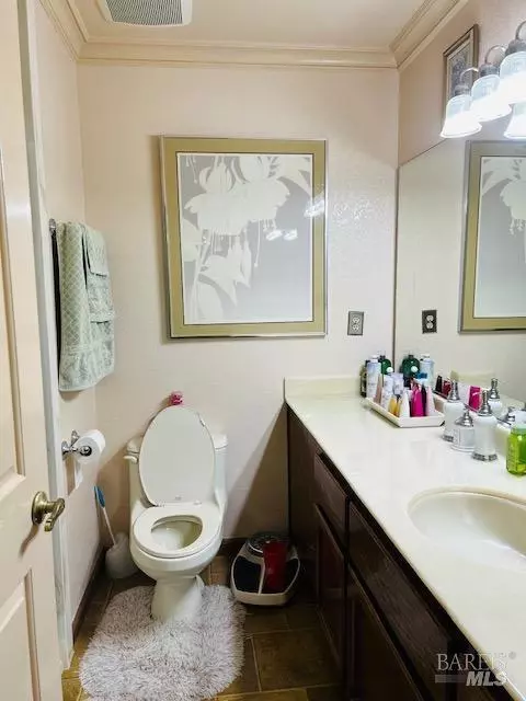 313 Doncaster Dr, Vallejo, CA 94591 photo 31