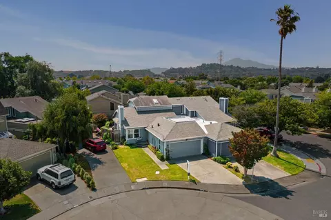 106 Plymouth Cv, San Rafael, CA 94901