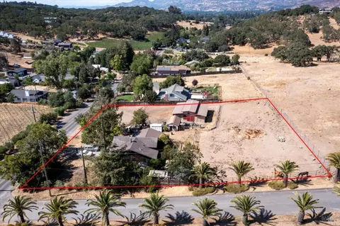 2120 1st Ave, Napa, CA 94558