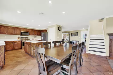 5330 Chenin Blanc Pl, Vallejo, CA 94591 photo 15