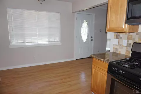 205 Haven Ct, Vallejo, CA 94591 photo 13