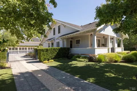 546 5th St E, Sonoma, CA 95476 photo 2