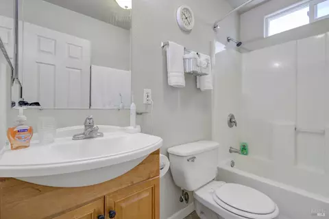 1900 Magazine St, Vallejo, CA 94591 photo 11