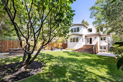 29 Amicita Ave, Mill Valley, CA 94941