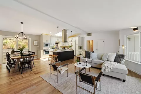 61 Oak Ave, San Rafael, CA 94901
