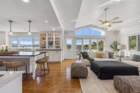941 Owlswood Ln, Tiburon, CA 94920