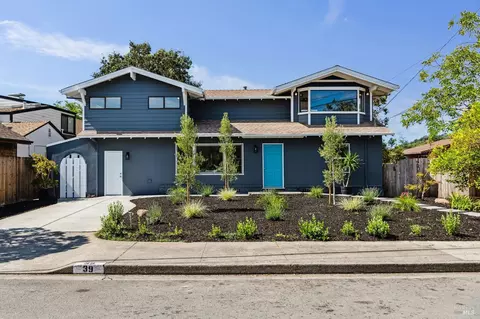 39 Vendola Dr, San Rafael, CA 94903