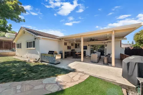 490 Oak View Dr, Vacaville, CA 95688 photo 33
