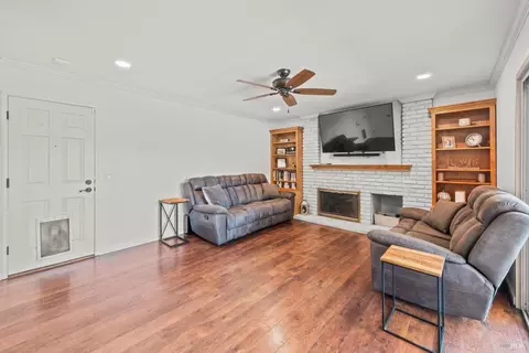 490 Oak View Dr, Vacaville, CA 95688 photo 18