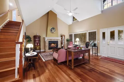 1025 Fifth St E, Sonoma, CA 95476 photo 3