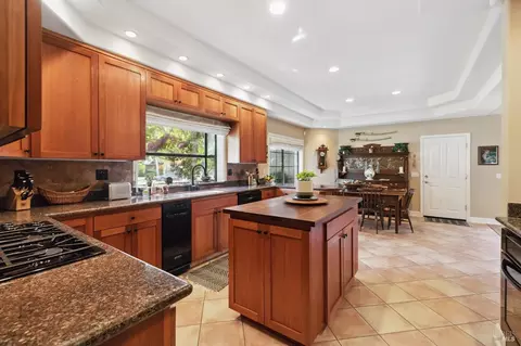1025 Fifth St E, Sonoma, CA 95476 photo 24