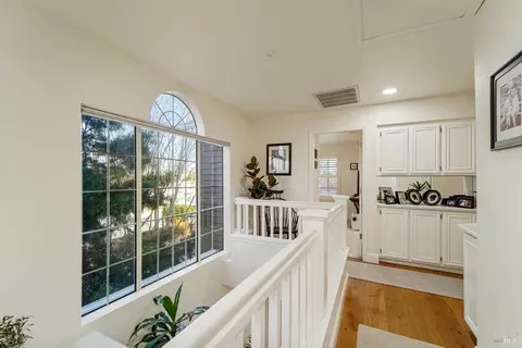 232 E St, Benicia, CA 94510 photo 14
