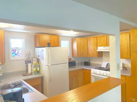 660 Leslie St #2, Ukiah, CA 95482 photo 5