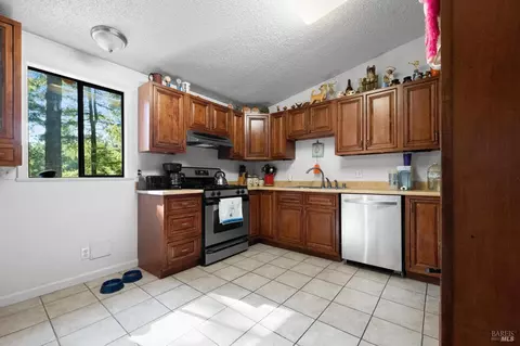 24748 Sherwood Rd, Willits, CA 95490 photo 13