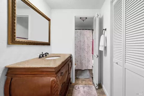 24748 Sherwood Rd, Willits, CA 95490 photo 17