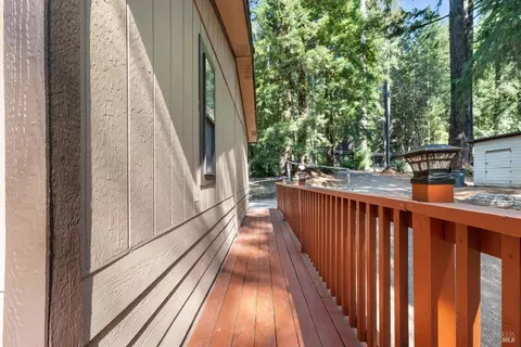 24748 Sherwood Rd, Willits, CA 95490 photo 6