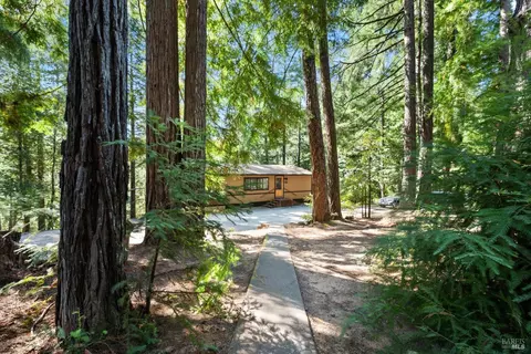 24748 Sherwood Rd, Willits, CA 95490 photo 2