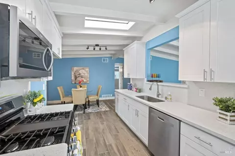 372 Alhambra Ave, Vallejo, CA 94591