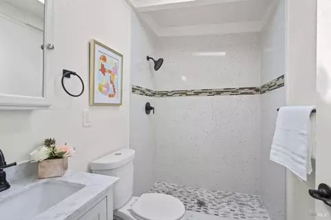 372 Alhambra Ave, Vallejo, CA 94591 photo 20